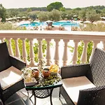 Hotel I Giardini Di Cala Ginepro
