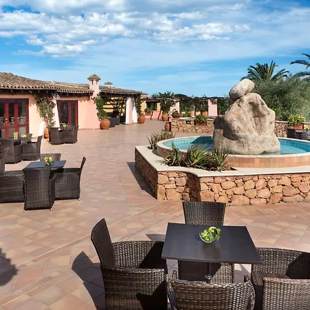 호텔 I Giardini Di Cala Ginepro 4*