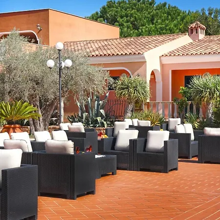 酒店 I Giardini Di Cala Ginepro 4*