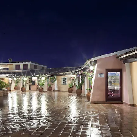 I Giardini Di Cala Ginepro 4*