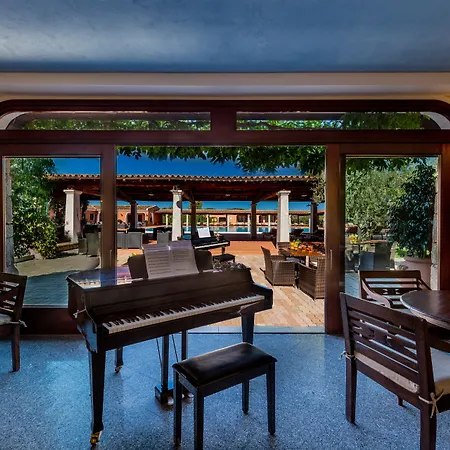 酒店 I Giardini Di Cala Ginepro 4*