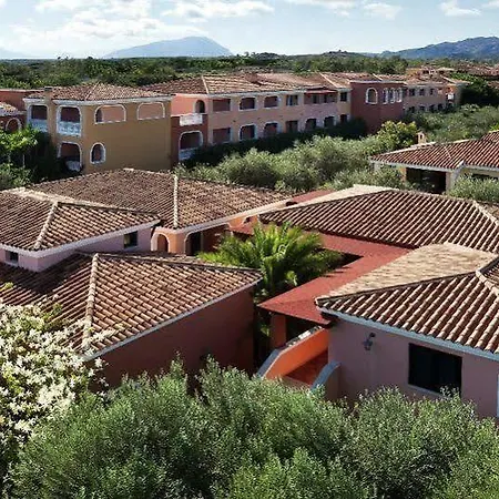 I Giardini Di Cala Ginepro Hotel 4*