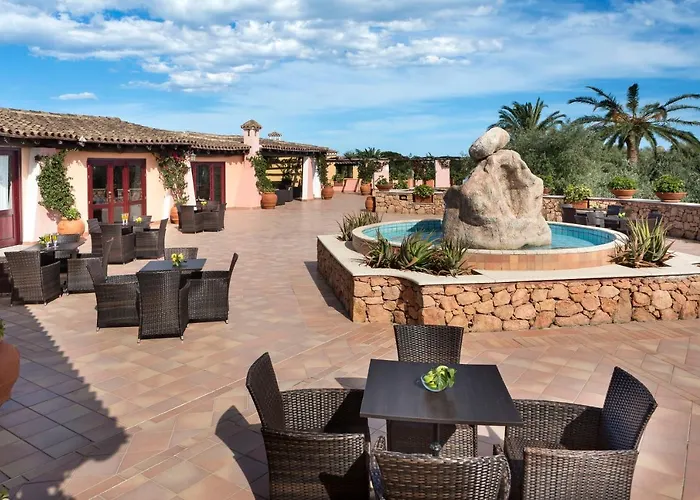 Hotel I Giardini Di Cala Ginepro 4*