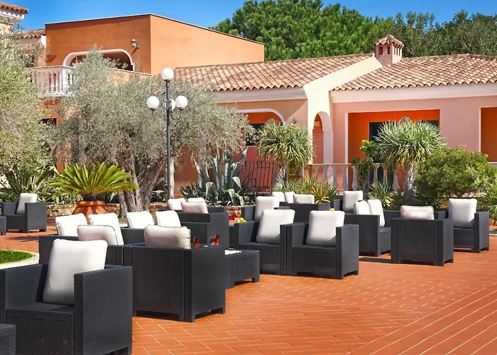Hotel I Giardini Di Cala Ginepro 4*